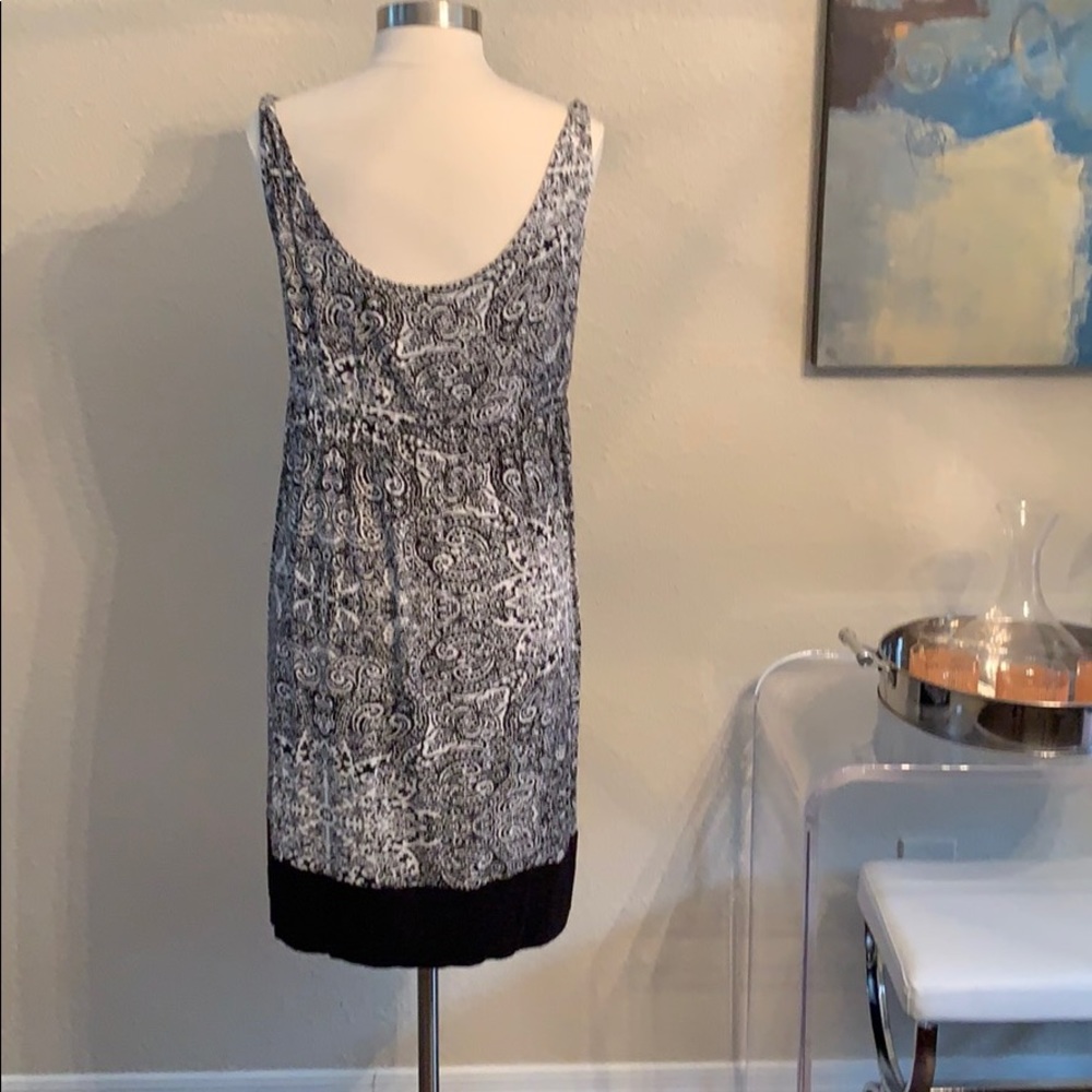DKNYC Paisley Crossover Dress - Picture 6 of 9